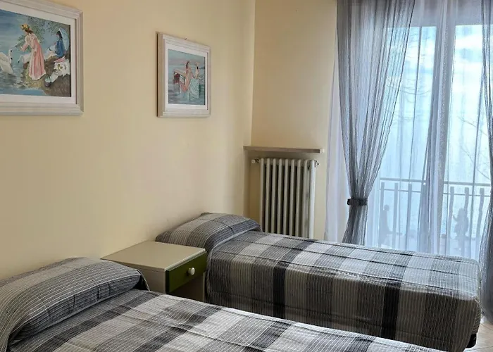 Casa Lungolago 公寓 *