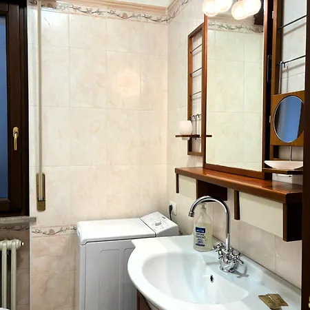 Casa Lungolago *