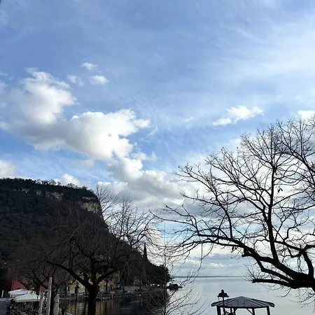 Casa Lungolago * Garda